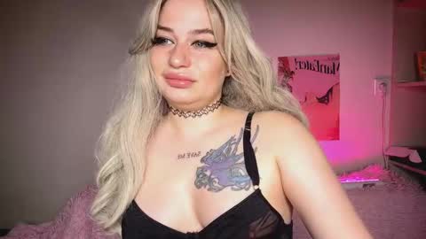 Alise and Frank online show from 01/11/26, 03:11