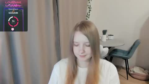 Alya online show from 09/10/25, 08:31