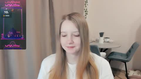 Alya online show from 09/29/25, 12:38