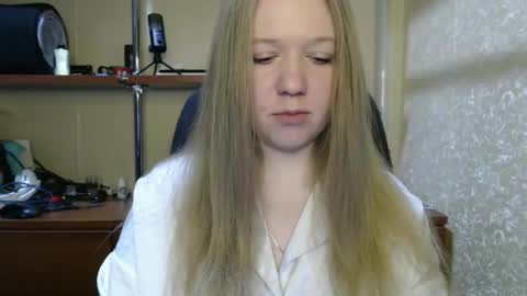 alisha_xi online show from 12/23/25, 06:00