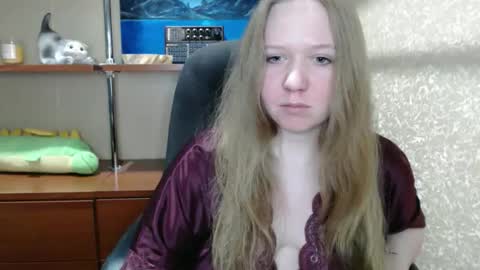 alisha_xi online show from 01/12/26, 04:45