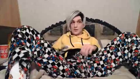 Alisha online show from 12/18/25, 05:46