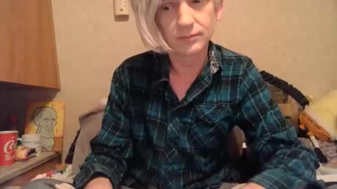 Snapshot of alishaluv chatting on 04/21/26, 04:19 Alisha online show from 04/21/26, 04:19