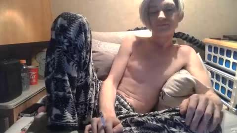 Snapshot of alishaluv chatting on 05/31/26, 11:17 Alisha online show from 05/31/26, 11:17
