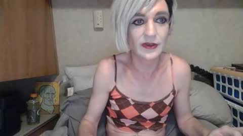 Snapshot of alishaluv chatting on 06/04/26, 03:01 Alisha online show from 06/04/26, 03:01