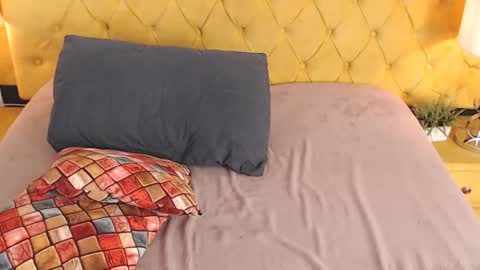 Luna online show from 11/01/25, 07:49