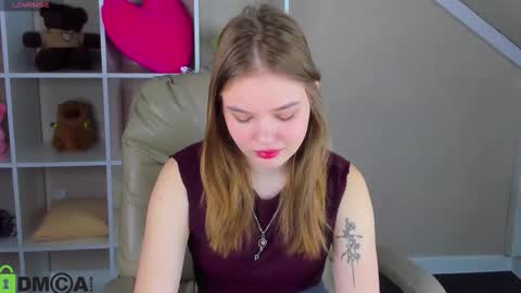 Alisia online show from 02/27/26, 01:16