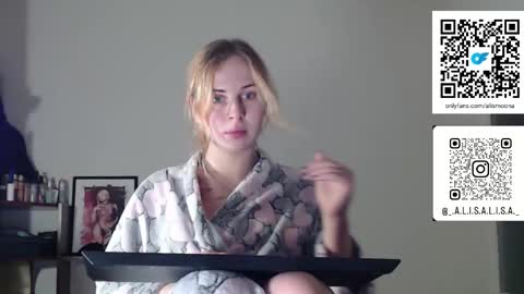 Alisa online show from 12/18/25, 12:27