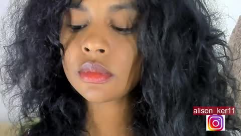 Sofias house online show from 02/03/25, 01:09