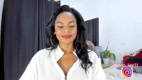 Sofias house online show from 02/16/25, 09:37