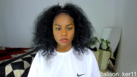 Sofias house online show from 10/25/25, 08:11