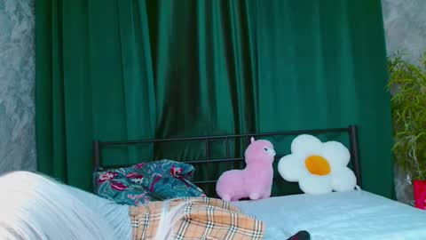 Alison online show from 03/14/26, 08:14