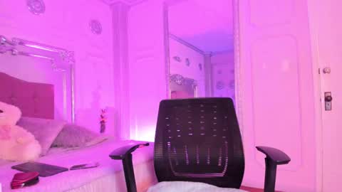 Alison Fishert online show from 02/24/25, 12:05