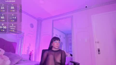 Alison Fishert online show from 03/06/25, 11:58