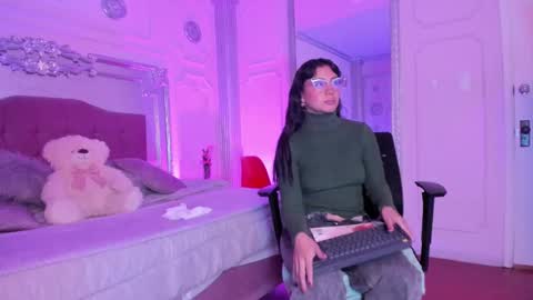 Alison Fishert online show from 03/11/25, 12:28