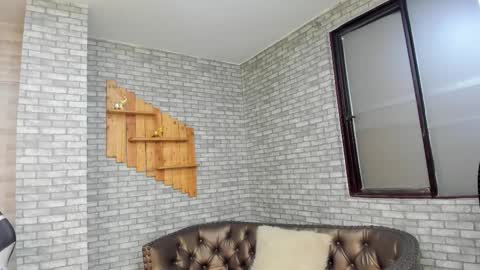 alisonn_doll online show from 11/23/25, 01:11