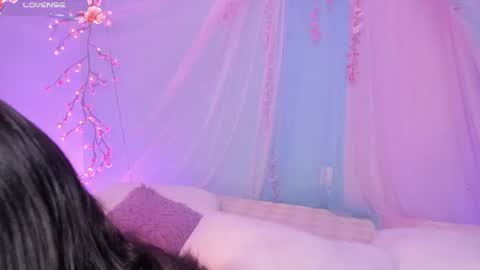 Snapshot of alissa_cute1 chatting on 07/26/26, 09:11 Mia online show from 07/26/26, 09:11