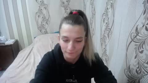 alissaclentx online show from 10/26/25, 09:10