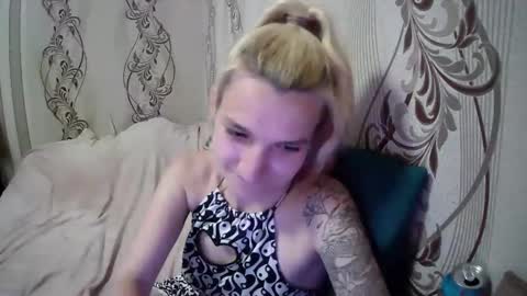 Snapshot of alissaclentx chatting on 06/09/26, 05:35 alissaclentx online show from 06/09/26, 05:35