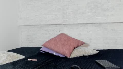 alissadoll_ online show from 12/20/24, 07:12