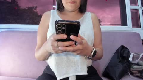 Snapshot of alissajoness chatting on 05/31/26, 12:01 Alissa online show from 05/31/26, 12:01