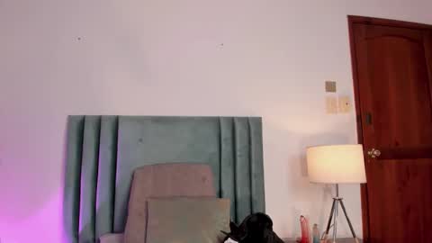 AlissaNix online show from 02/22/25, 11:57