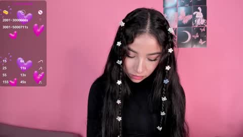 Snapshot of alissarose_ chatting on 02/25/25, 10:18 Mara Isabel online show from 02/25/25, 10:18