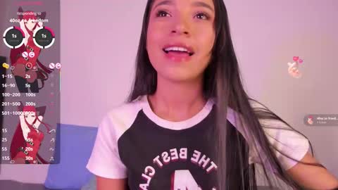Snapshot of alissarose_ chatting on 10/21/25, 11:38 Mara Isabel online show from 10/21/25, 11:38