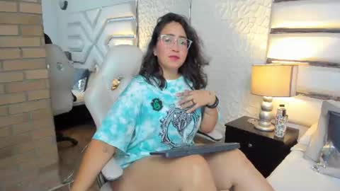 alissbluumm online show from 07/09/26, 11:31