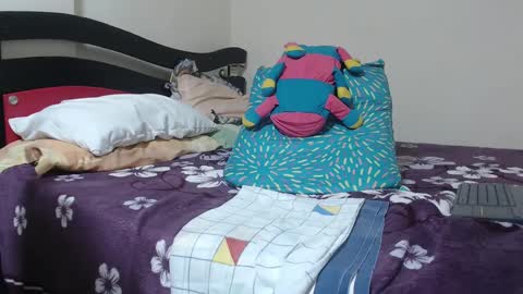 allise online show from 12/19/24, 05:51