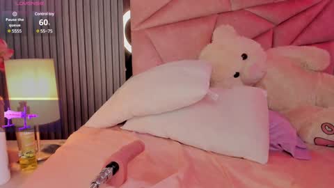 Alisse Miller online show from 01/21/25, 03:26