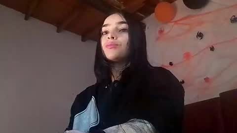 Alisson369  online show from 11/06/25, 10:49