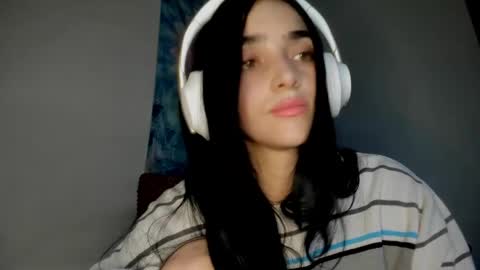 Snapshot of alisson369_ chatting on 05/04/26, 10:00 Alisson369 online show from 05/04/26, 10:00