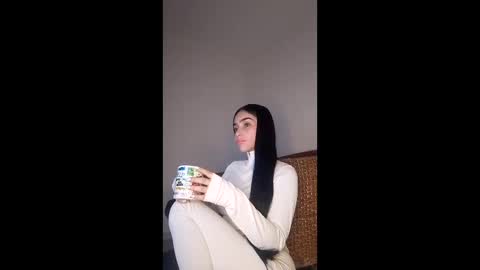Snapshot of alisson369_ chatting on 05/31/26, 08:21 Alisson369 online show from 05/31/26, 08:21