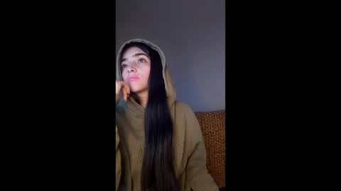 Snapshot of alisson369_ chatting on 06/04/26, 10:32 Alisson369 online show from 06/04/26, 10:32