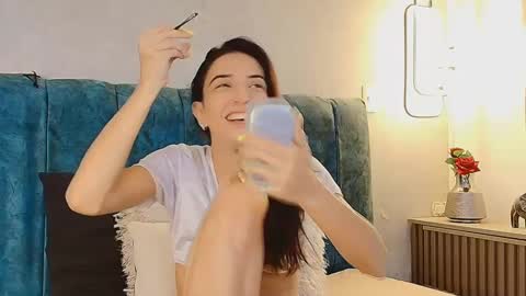alisson_fox69 online show from 09/20/25, 12:00