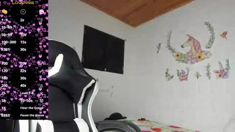 Snapshot of alisson_hoffman05 chatting on 07/01/26, 11:04 Alisson hoffman05 online show from 07/01/26, 11:04