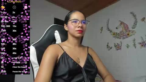 Snapshot of alisson_hoffman05 chatting on 07/11/26, 04:21 Alisson hoffman05 online show from 07/11/26, 04:21