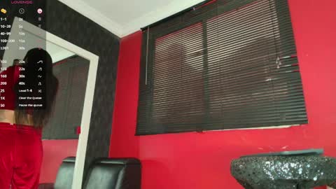 Alison Steeler online show from 04/08/26, 08:20