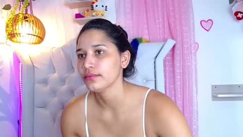 Snapshot of alisson_wiley chatting on 06/30/26, 04:24 alisson online show from 06/30/26, 04:24