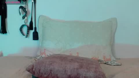 Alisson Beckett online show from 02/12/25, 10:37