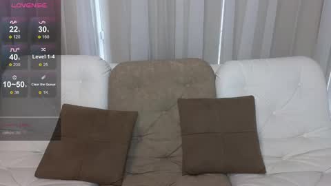 alisssarose online show from 12/18/24, 07:36