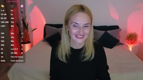 alisssarose online show from 10/21/25, 09:26