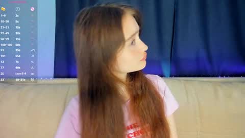 Alivia online show from 04/28/26, 12:43