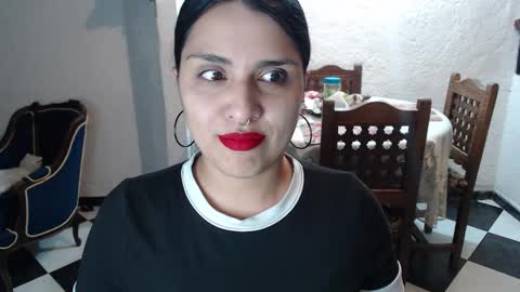 Alix online show from 10/05/25, 01:59