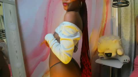 alix noa online show from 10/27/25, 07:51