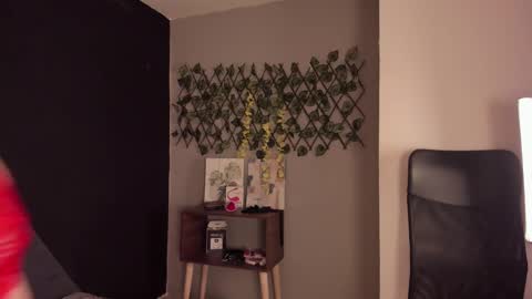 alixon online show from 12/13/24, 02:10