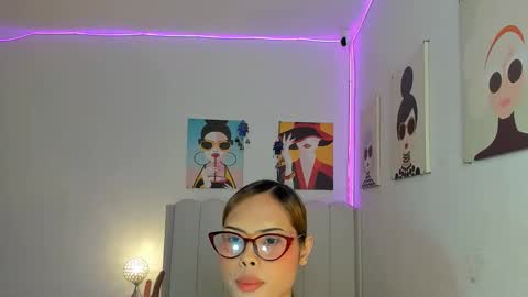 Snapshot of aliyah_bucks chatting on 04/24/26, 10:12 hello your lovely ALIYAH online show from 04/24/26, 10:12