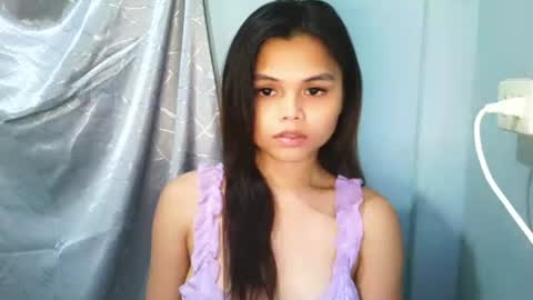 Snapshot of aliyah_molly chatting on 06/22/26, 03:31 aliyah online show from 06/22/26, 03:31