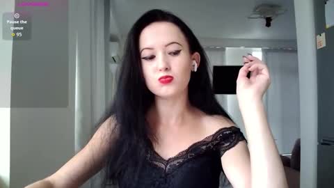 Amare online show from 10/12/25, 12:15